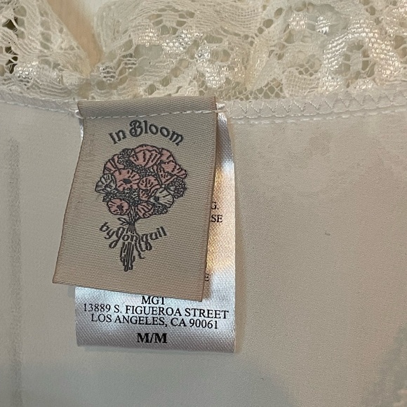 In Bloom by Jonquil robe - Medium - Picture 3 of 3